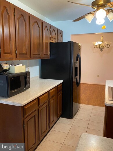 19039 Ridge Rd, Colonial Beach, VA 22443 - photo 5