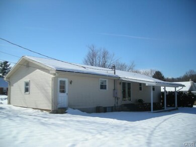 6113 Glenn Ave, Coopersburg, PA 18036 - photo 3