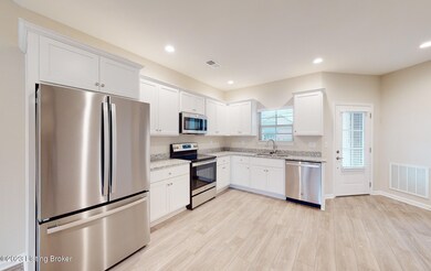 9504-Clubview-Dr_003