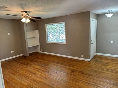 7920 Findlay St, Houston, TX 77017 - photo 4