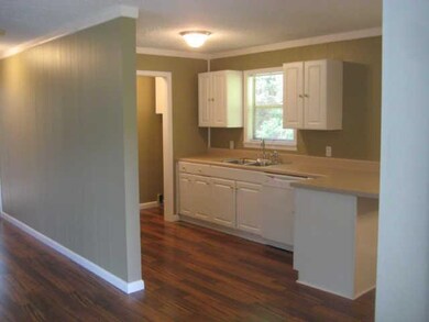 OPEN KITCHEN AREA
