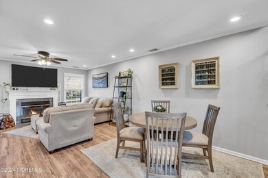 19 Saddle Ct, Tinton Falls, NJ 07753 - photo 5