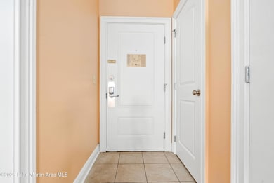 6-web-or-mls-430 W Glenn Ave 420-6