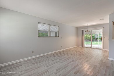 6740 Mopsy Ln, Jacksonville, FL 32210 - photo 2