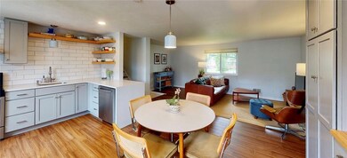 1240 Pennsylvania Ave, Pittsburgh, PA 15233 - photo 5