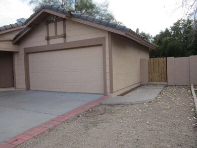 1447 E Jasper Dr, Chandler, AZ 85225 - photo 4