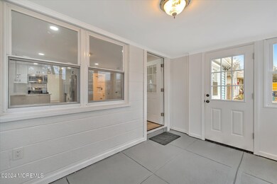 08-ENCLOSED FRONT PORCH
