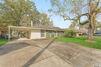 9755 Gov Beauvais Dr, Baton Rouge, LA 70811 - photo 2