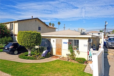 1651 251st St, Harbor City, CA 90710 - photo 2