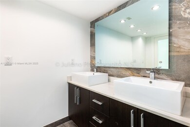 Maison Grande unit 1415, Miami Beach, FL 33140 - photo 7