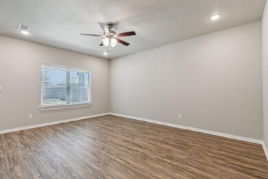 604 Porcupine Dr, Springtown, TX 76082 - photo 7