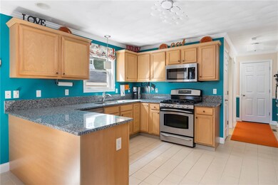 23 Birchwood Dr, Wakefield, RI 02879 - photo 6