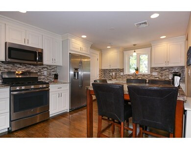 33 Howard St unit 2, Watertown, MA 02472 - photo 3