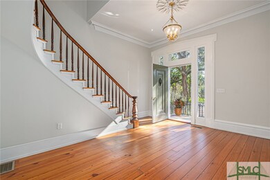 Parlor Level Foyer