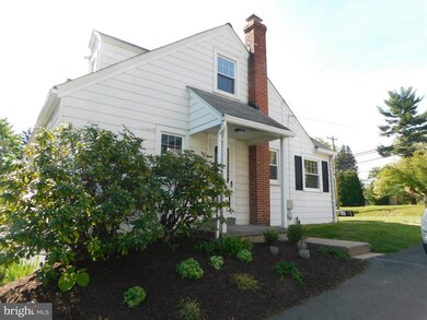 1221 E Schuylkill Rd, Pottstown, PA 19465 - photo 3