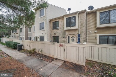 9315 Bathgate Ct, Montgomery Village, MD 20886 - photo 2