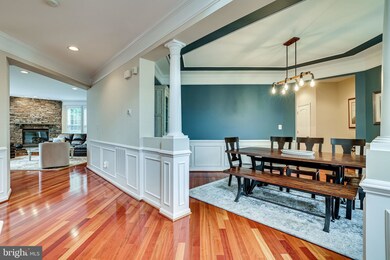 42933 Thornblade Cir, Ashburn, VA 20148 - photo 7