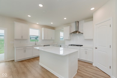 6537 Ambassador Dr, Plainfield, IN 46168 - photo 5