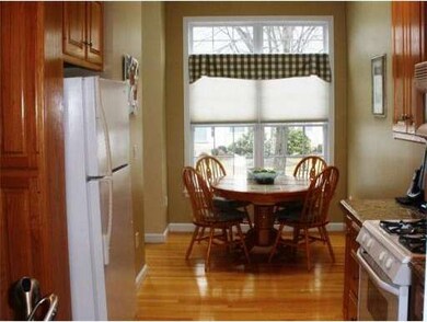 5 Kingson Ln unit 4, Medway, MA 02053 - photo 4