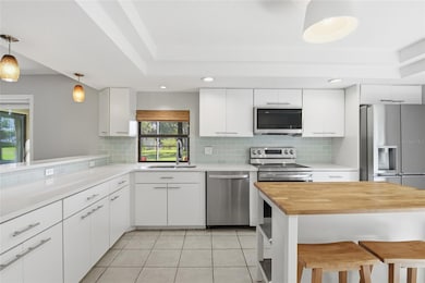 6425 Wellington Dr, Orlando, FL 32819 - photo 3