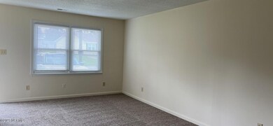 206 Appaloosa Dr, Jacksonville, NC 28540 - photo 2