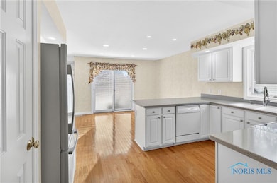 26336 E Wexford Dr, Perrysburg, OH 43551 - photo 4