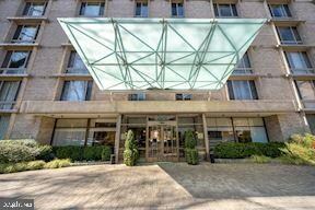 Claridge House unit N111, Washington, DC 20037 - photo 2