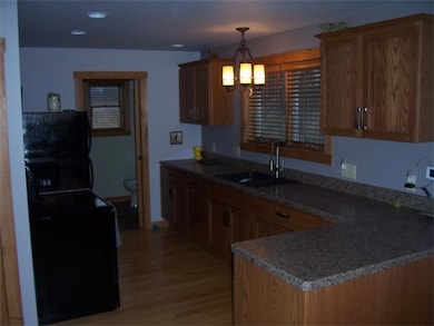 40 Czesky Rd unit 1, Gilbertville, MA 01031 - photo 5