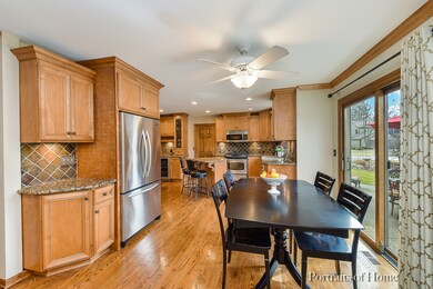 1150 Palm Ct, Naperville, IL 60540 - photo 3