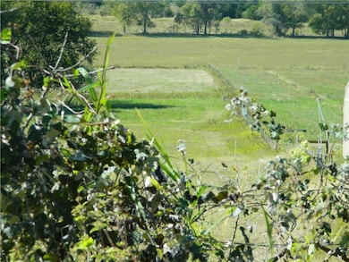 1588 Blue Cut Rd S, Moody, TX 76557 - photo 2