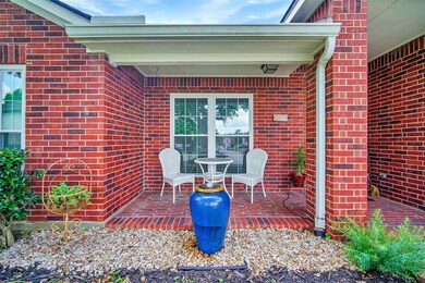 13631 Country Hill Ct, Tomball, TX 77375 - photo 4