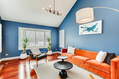 948 Norwood Ct, Naperville, IL 60540 - photo 5