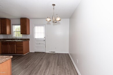 327 Richlands Ave unit 2, Jacksonville, NC 28540 - photo 7