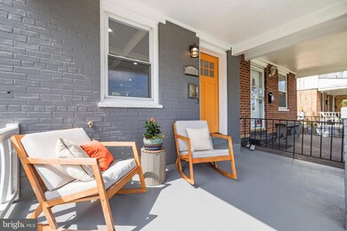 906 Division Ave NE, Washington, DC 20019 - photo 3