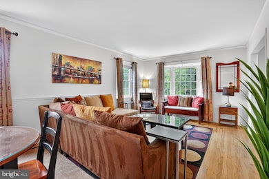 10419 Courthouse Dr, Fairfax, VA 22030 - photo 5