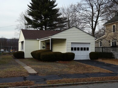 613 Boise St, Moosic, PA 18507 - photo 2