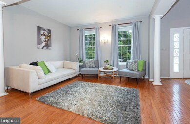 1214 Mariners Cove Ln, Pasadena, MD 21122 - photo 5