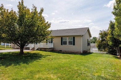 1724 Hermitage Dr, Harrisonburg, VA 22801 - photo 7