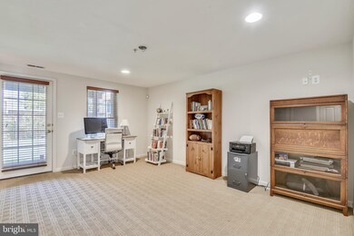 2008 Dalewood Ct, Crofton, MD 21114 - photo 5