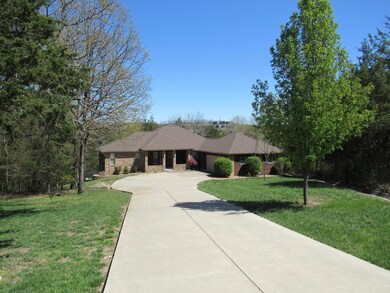 Table Rock Lake Community Home For Sale