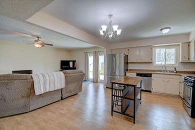 816 Landman Dr NE, Albuquerque, NM 87123 - photo 4