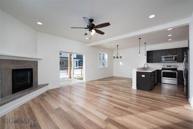 Photos of similar Unit