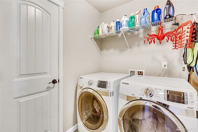 15323 Kayla St SE, Yelm, WA 98597 - photo 7