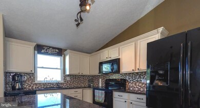 104 Penns Grant Dr, Morrisville, PA 19067 - photo 3