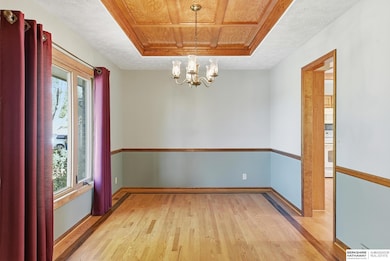 9525 Burdette Cir, Omaha, NE 68134 - photo 5