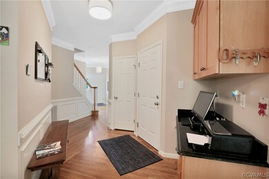 8012 Hampton Arbor Cir, Chesterfield, VA 23832 - photo 4