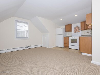 2 Weaver St unit 2nd Floor, Greenwich, CT 06831 - photo 5