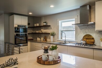 525 California St, Newtonville, MA 02460 - photo 3