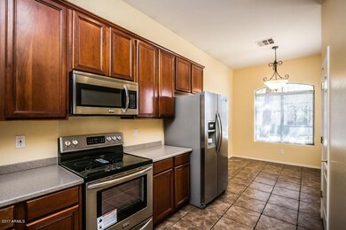 2006 W Periwinkle AZ-15