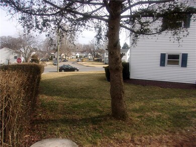 1502 Valley Rd, Bethlehem, PA 18018 - photo 3